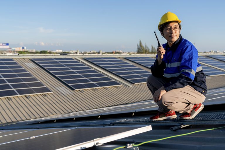 Cómo saber cuántos paneles solares necesito en mi hogar? – JIR Paneles  Solares